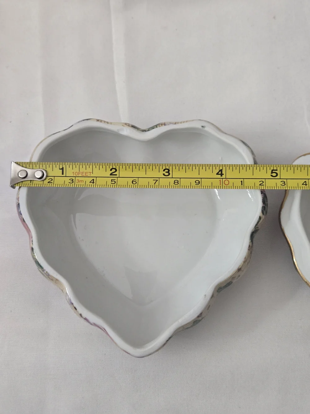 I Godinger Antique Reflections Heart Trinket Box Roses Music Floral Porcelain